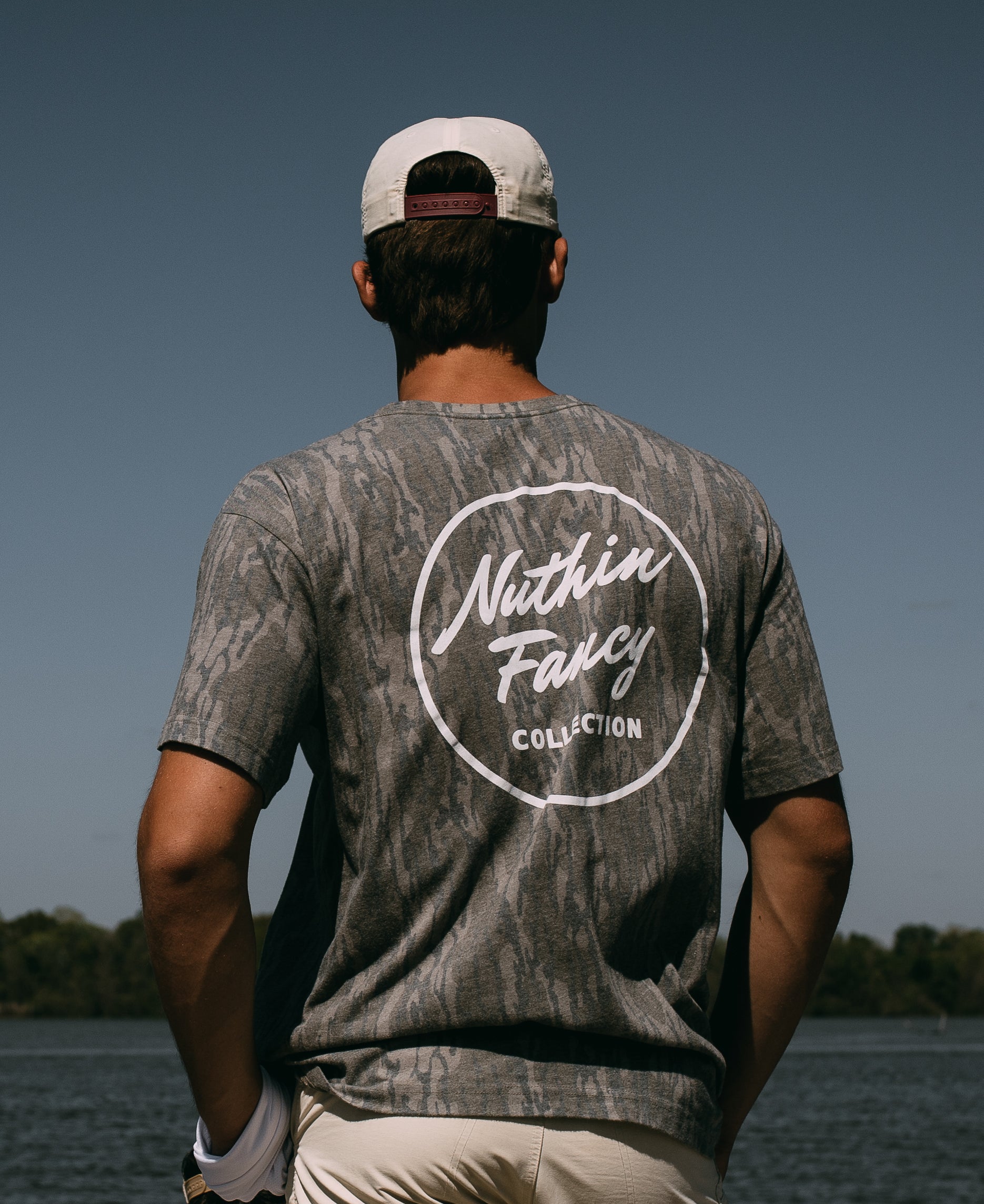 Spring Layering Essentials: Lightweight Tees for Changing Weather