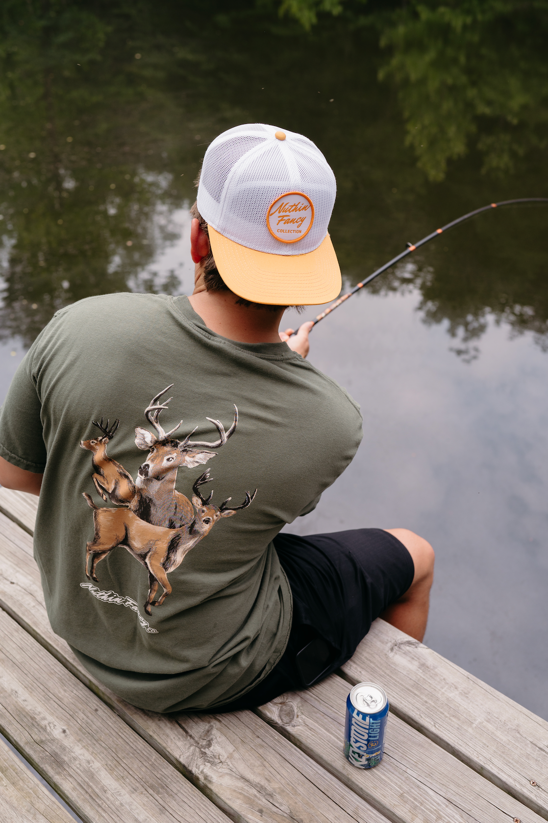 Choosing the Right Fabric: A Guide to Men's T-Shirt Materials