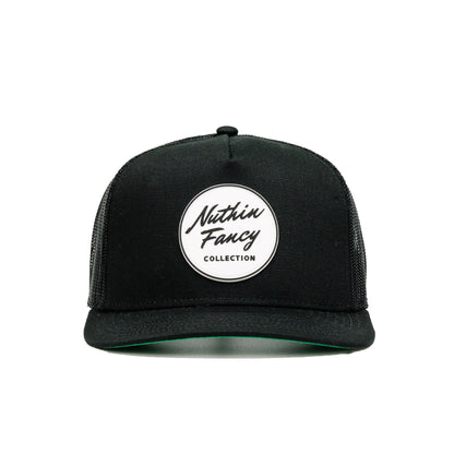 Pioneer | Casual | Black & White